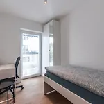 Vipavska House Hostel *