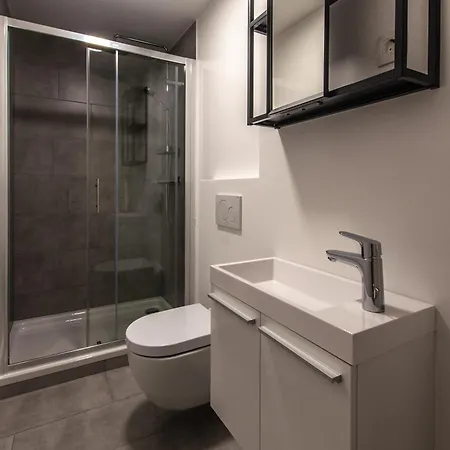 Hostel Vipavska House