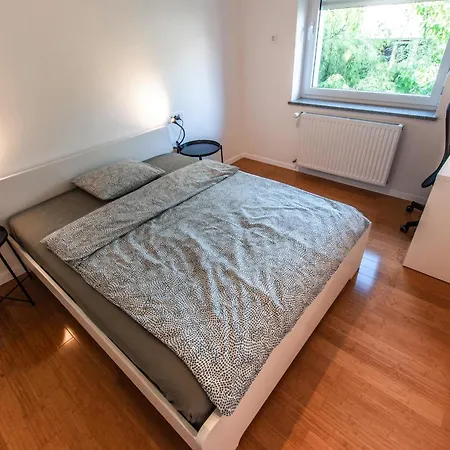 Hostel Vipavska House Ljubljana