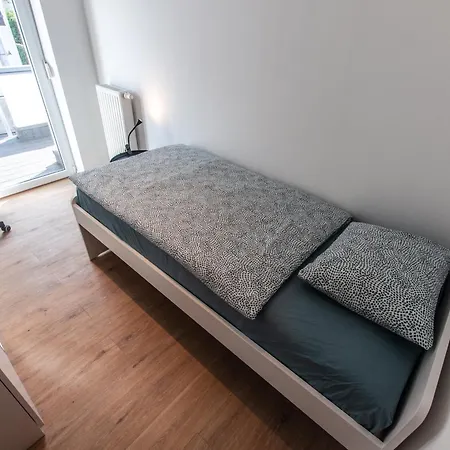 Vipavska House Hostel *