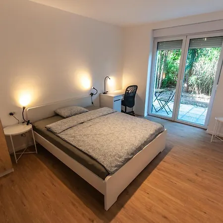 Hostel Vipavska House