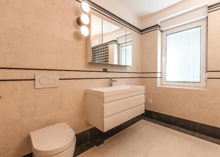 Vipavska House * Ljubljana