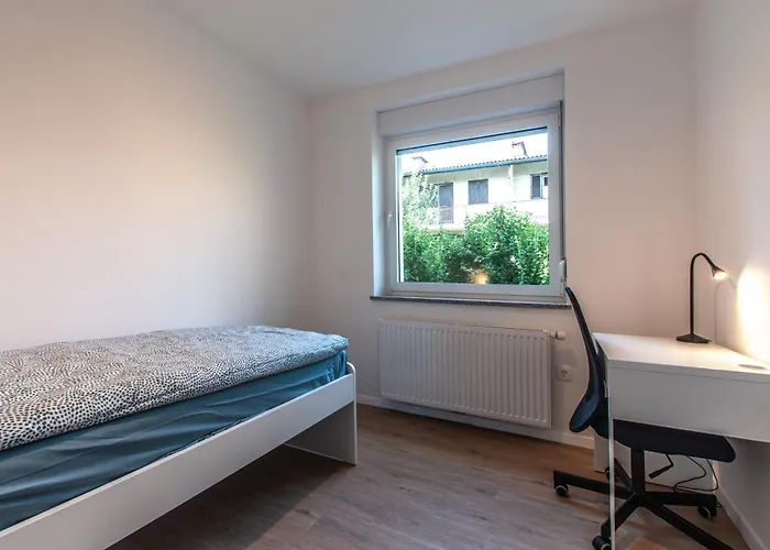 Vipavska House * Ljubljana