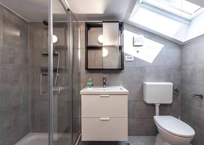 Hostel Vipavska House *