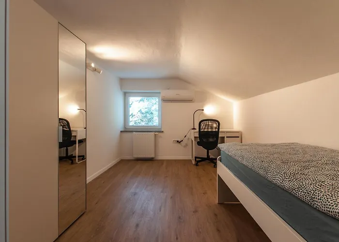 Vipavska House * Ljubljana