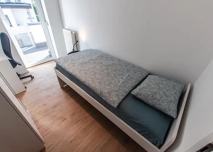 Vipavska House Hostel *